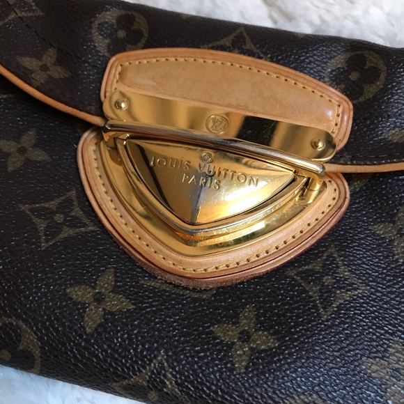 Louis Vuitton small clutch - Picture 3 of 8